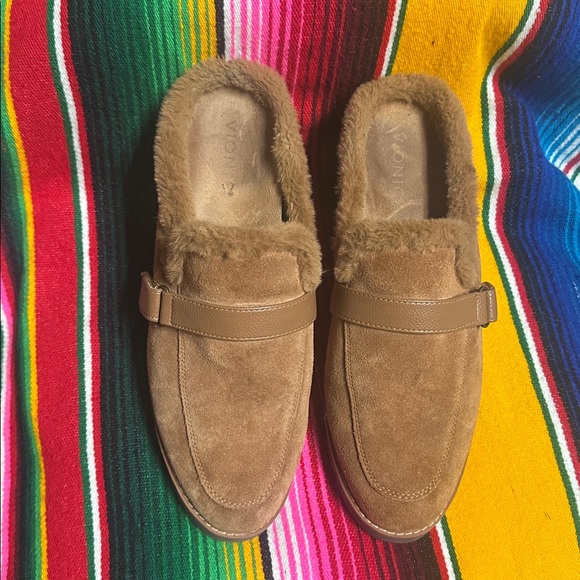 Vionic Kailen Tan Suede Mules Size 10 - Picture 5 of 10